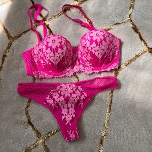 Victoria’s Secret Dream Angels Bright Pink Lined Demi Bra and Panty panties set